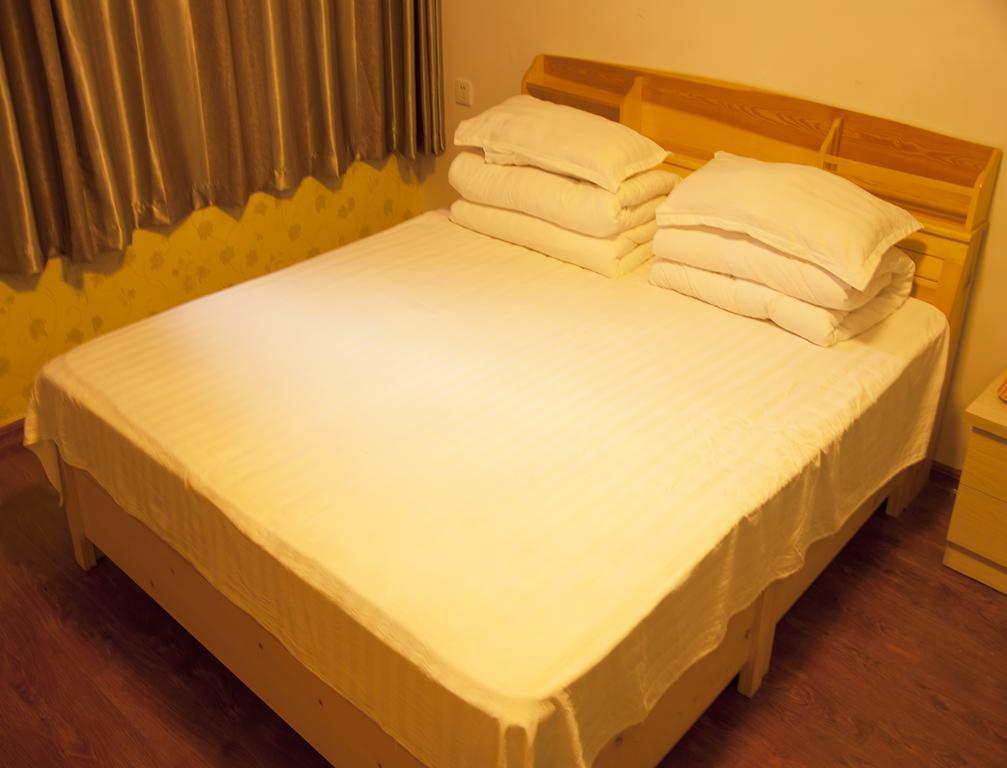 798 International Youth Hostel Jinan Rum bild